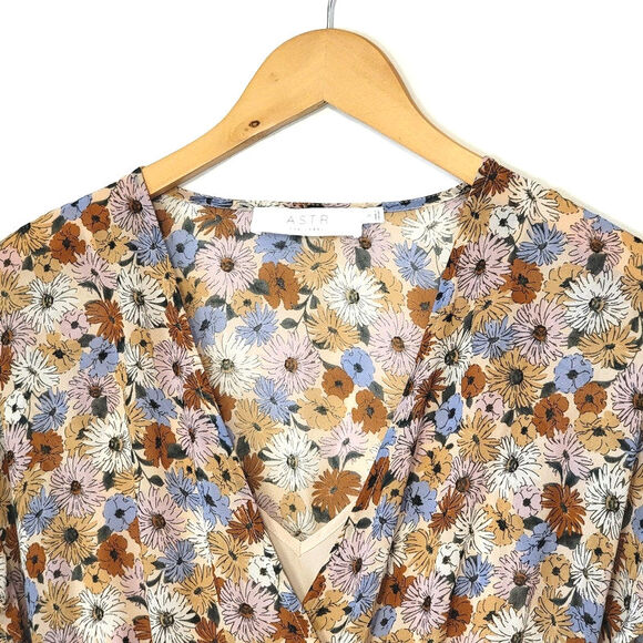 ASTR The Label Floral Dress Ruffled Tiered Mini Cottagecore Boho Blue Pink Small - Picture 4 of 16